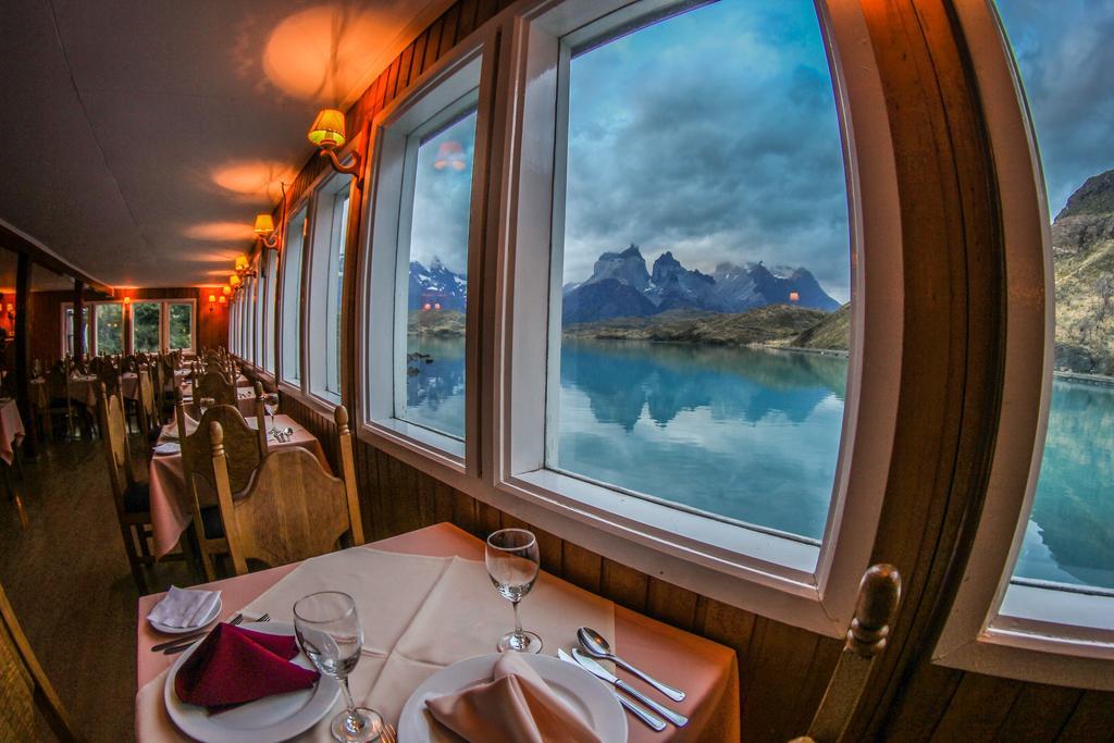 Hosteria Pehoe Torres del Paine National Park Exterior foto