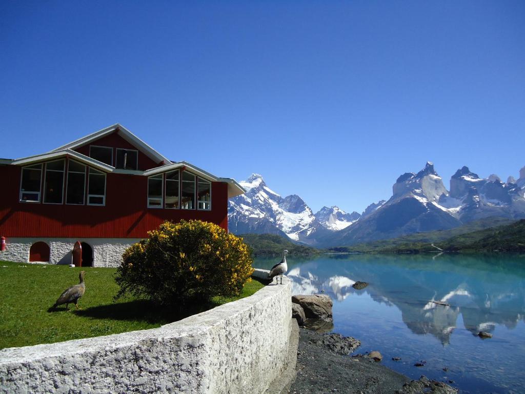 Hosteria Pehoe Torres del Paine National Park Exterior foto